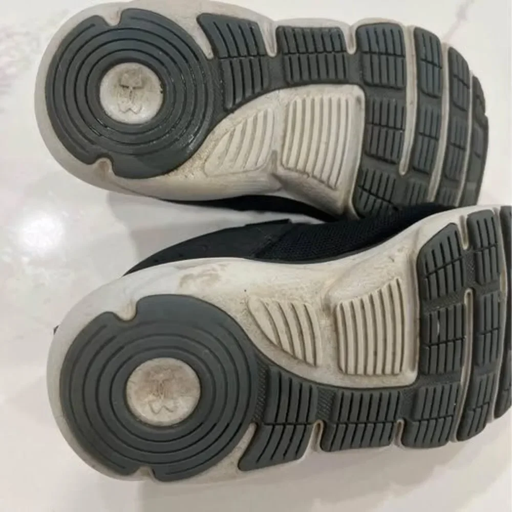 12K Shoes Sneakers black silver some wear toddler Under Armour tennis shoes